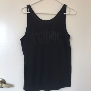 “Victoria Sport” tank top (black)